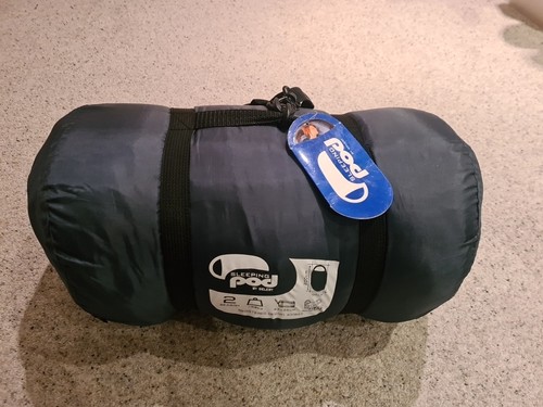 Gelert sleeping pod - sleeping, green